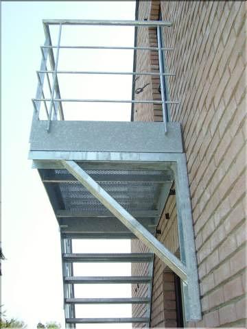 Escalier Vedrin ferronnerie Namur Gilson roger 02